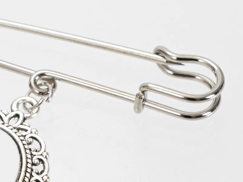 Sublimation Blanks Oval Name Badge w/ Tassel Pendant (Silver)