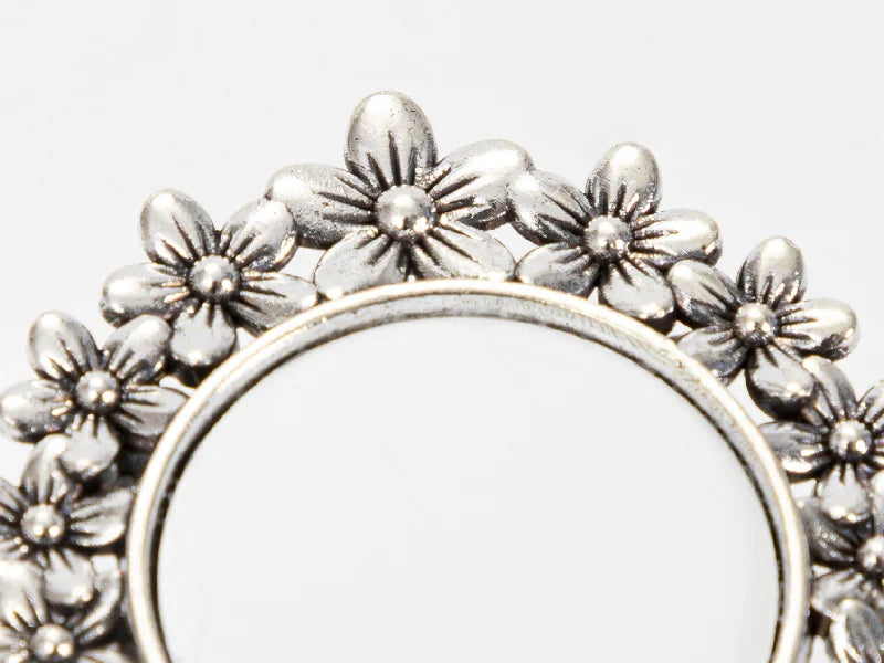 Sublimation Blanks Pin Brooch Charm w/ Heart Pendant (Round, 4*4.9cm)