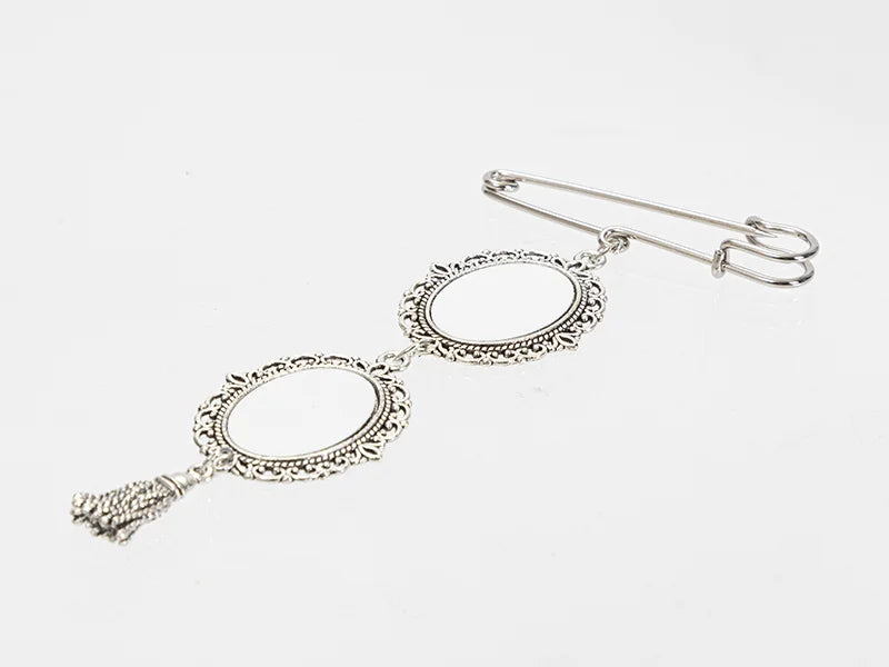 Sublimation Blanks Oval Name Badge w/ Tassel Pendant (Silver)